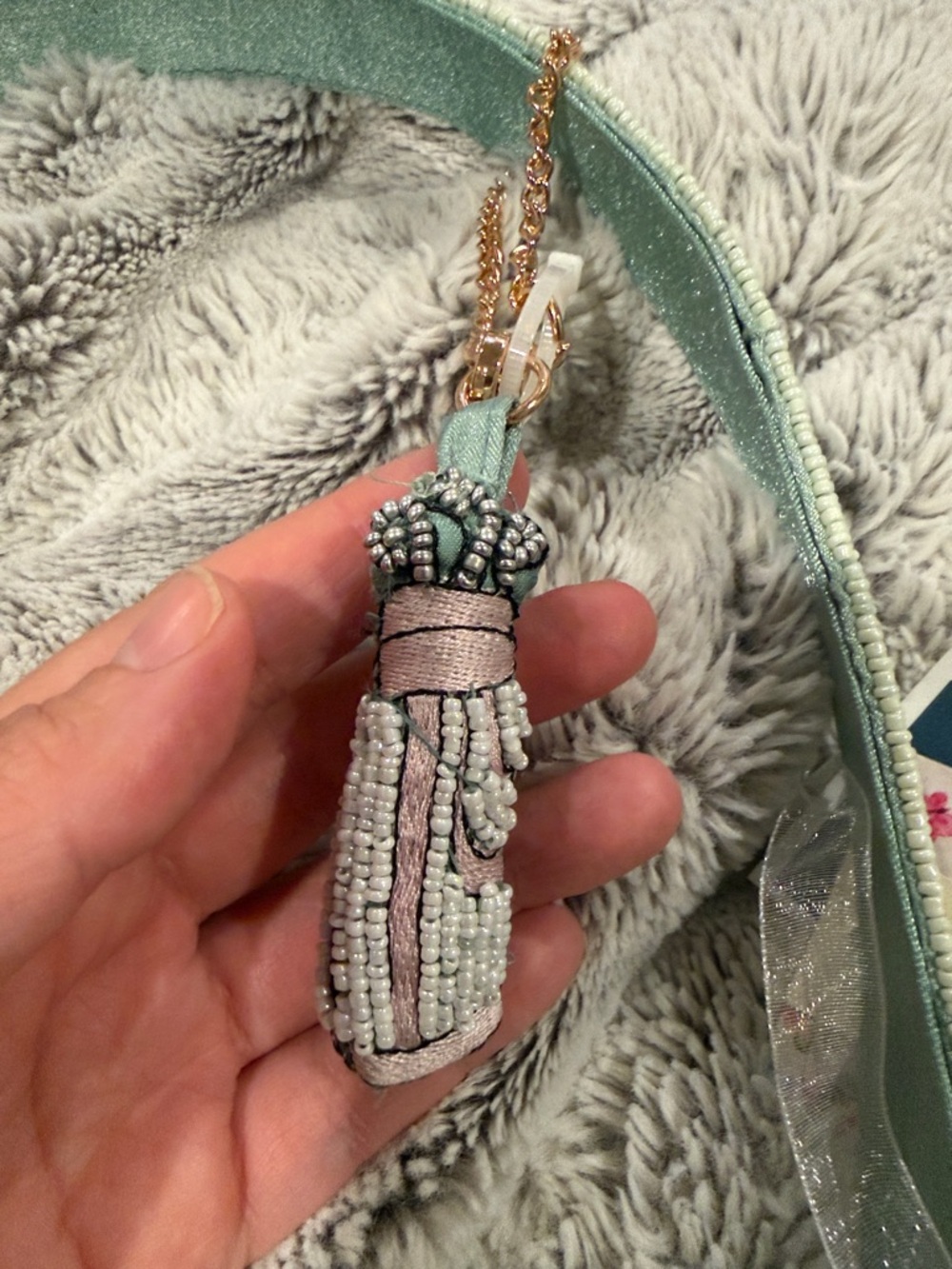 Beaded Mint Green Shoulder Bag with Pink Golf Cart Motif viral TikTok - Picture 5 of 16